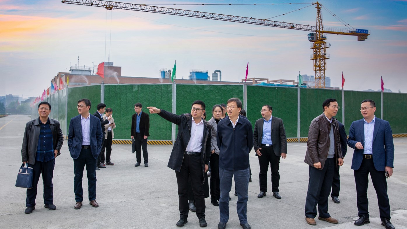 江蘇省政府參事調(diào)研四川海蓉藥業(yè)，共話川藥發(fā)展之路